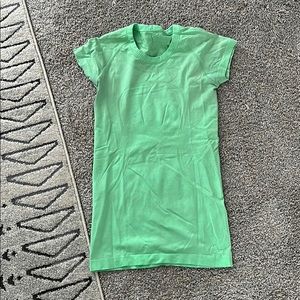 Green lululemon swiftly tech tee